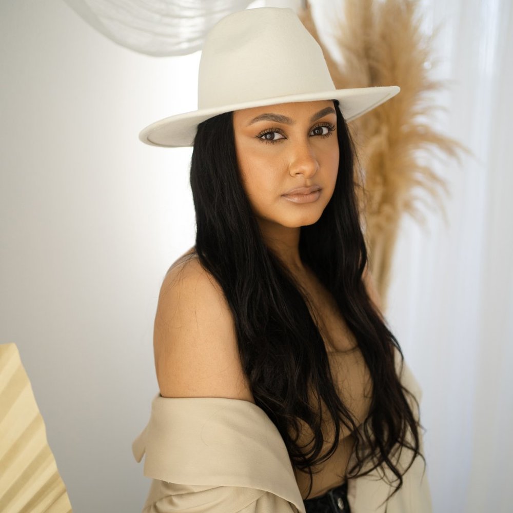 Meet your Posher, Jazmyn